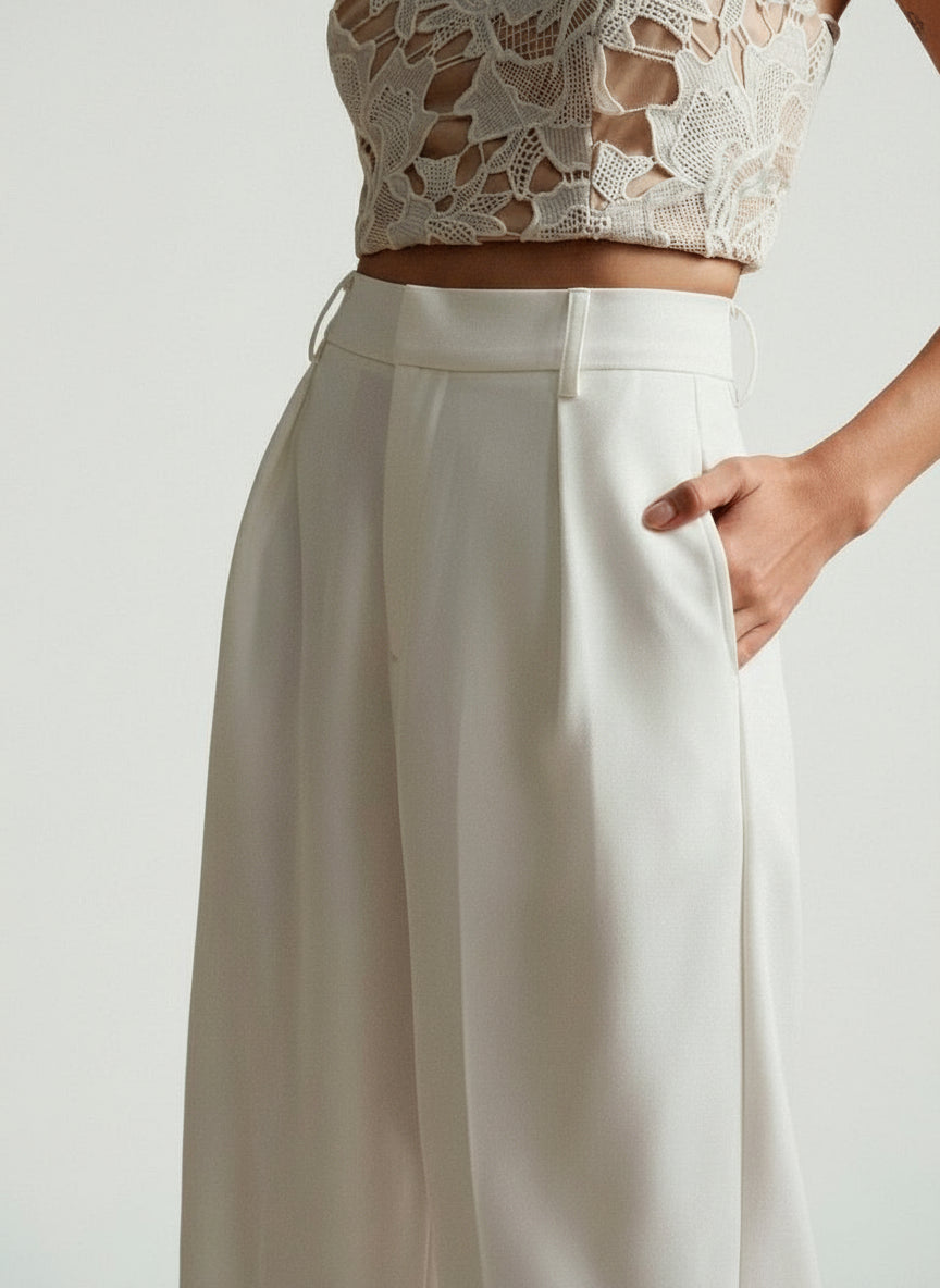 Marlenehose mit weitem Bein, Detailansicht